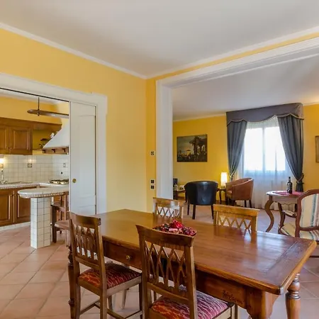 招待所 Borgo Dragani