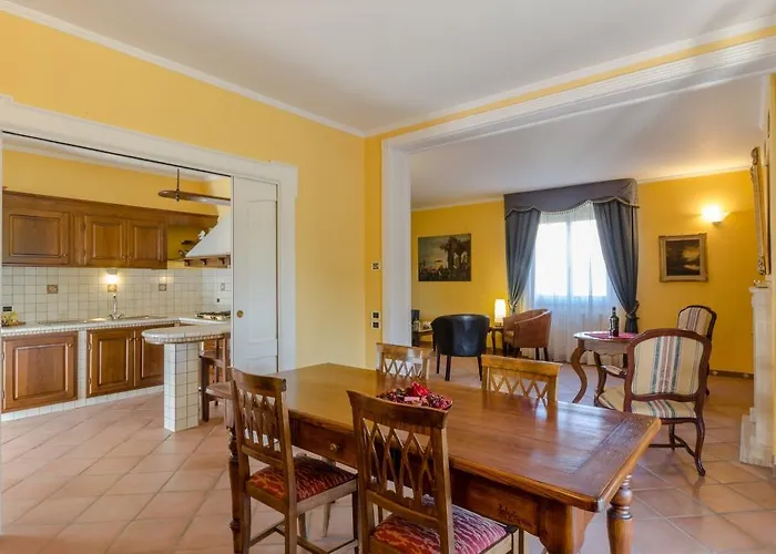 ゲストハウス Borgo Dragani